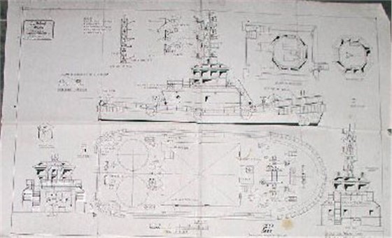 船模玻璃钢模具制作1..jpg